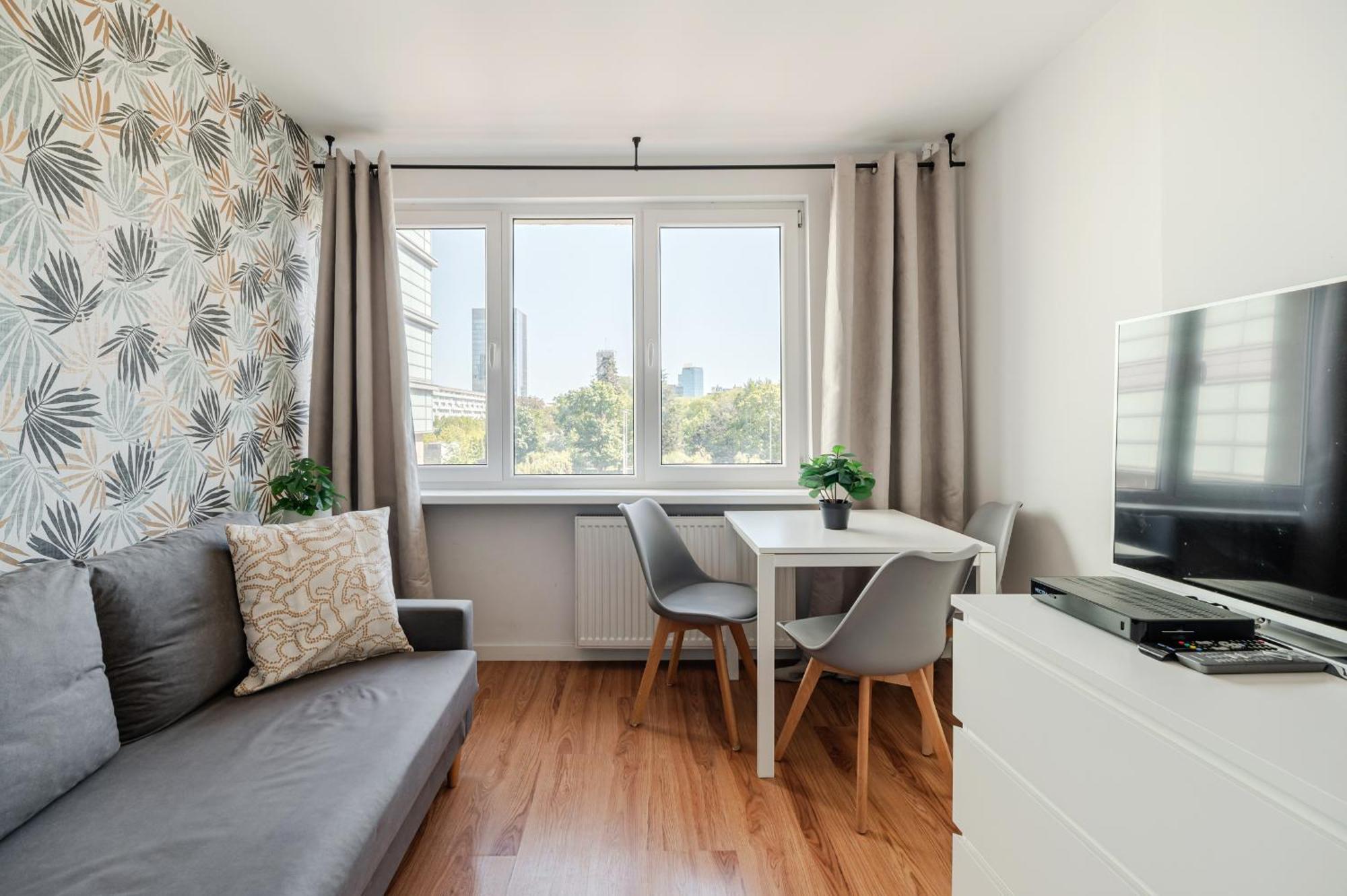 Apartments Centre By Arrenda Warsaw Ngoại thất bức ảnh