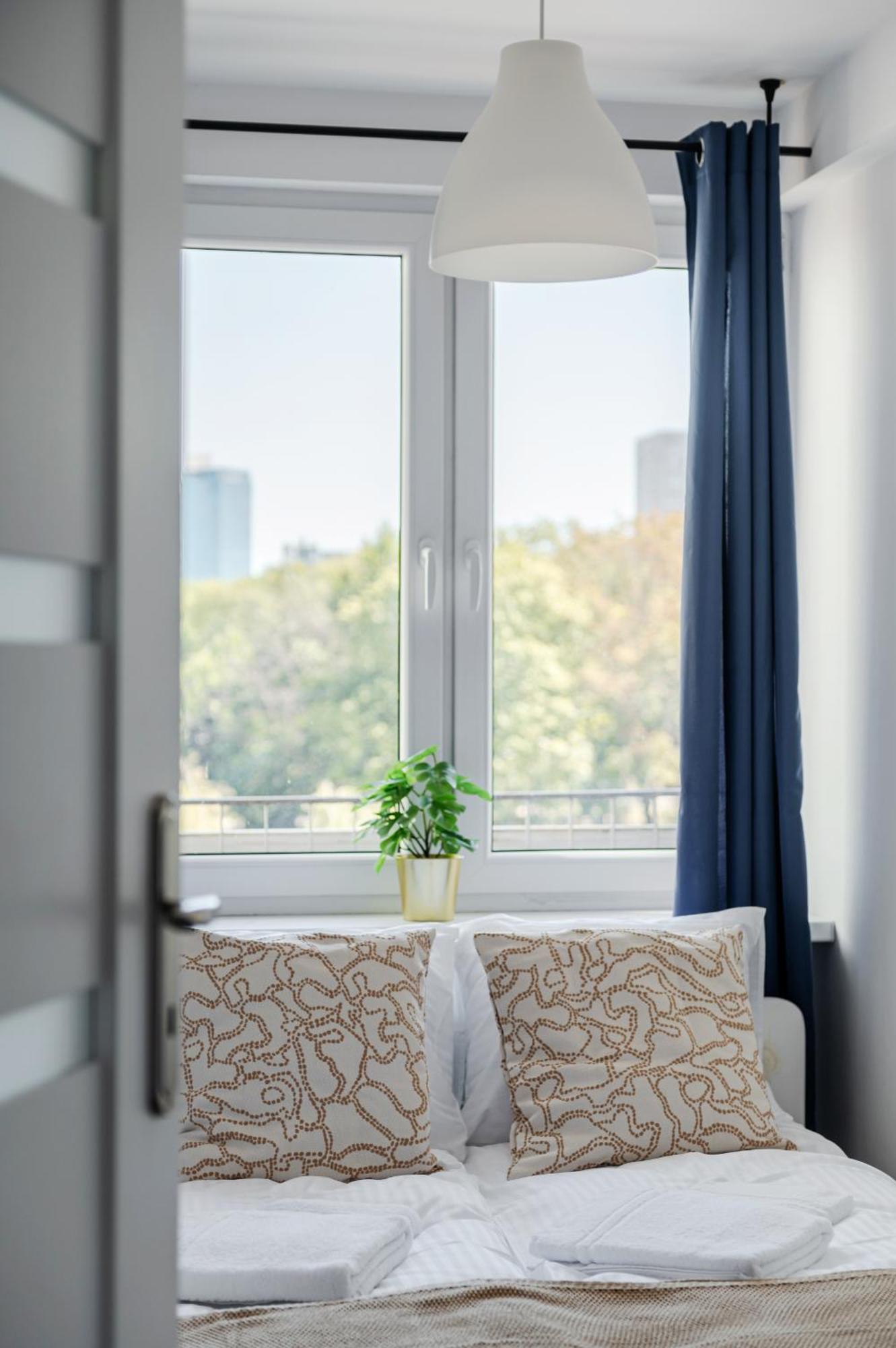 Apartments Centre By Arrenda Warsaw Ngoại thất bức ảnh