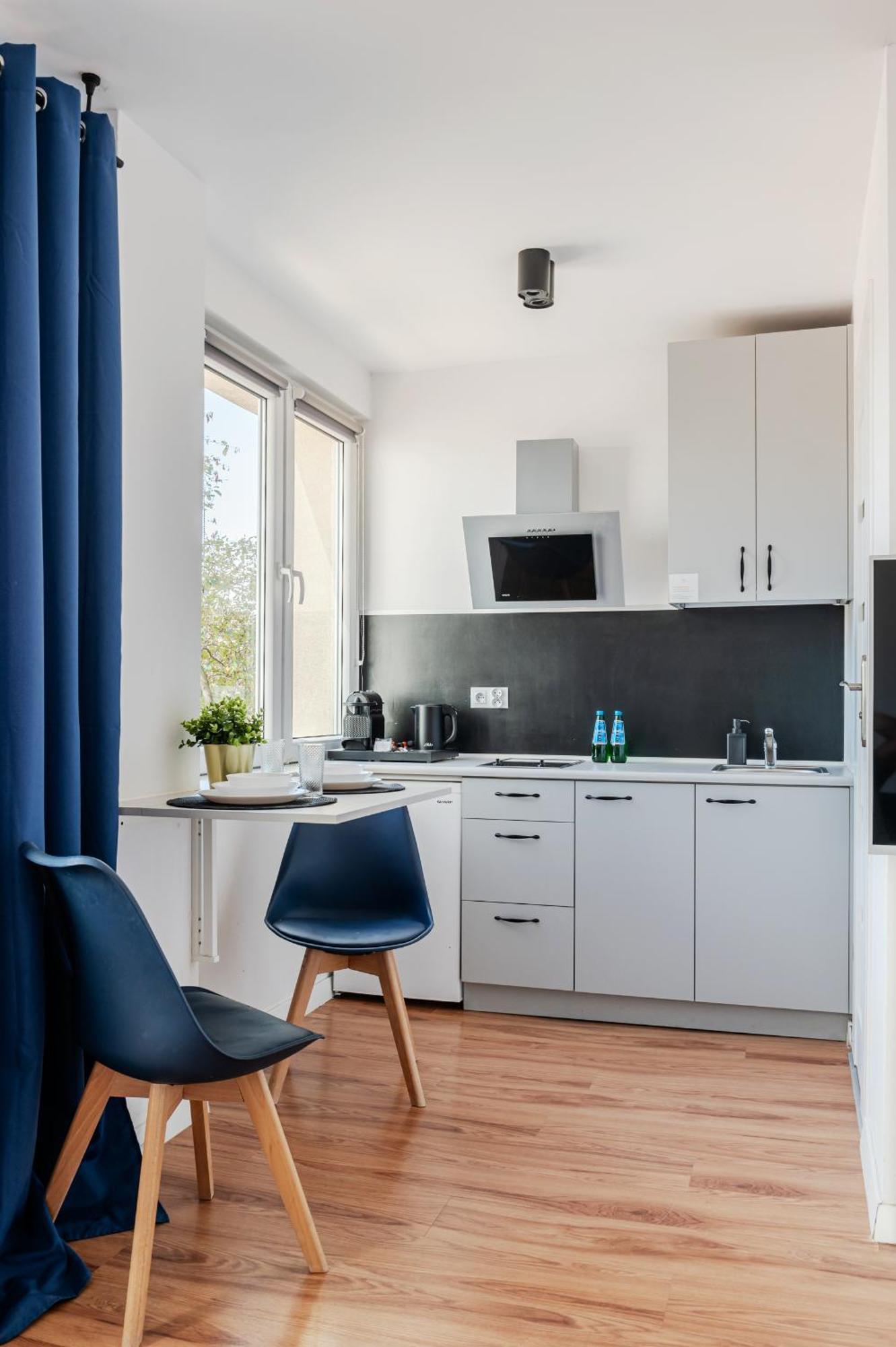 Apartments Centre By Arrenda Warsaw Ngoại thất bức ảnh