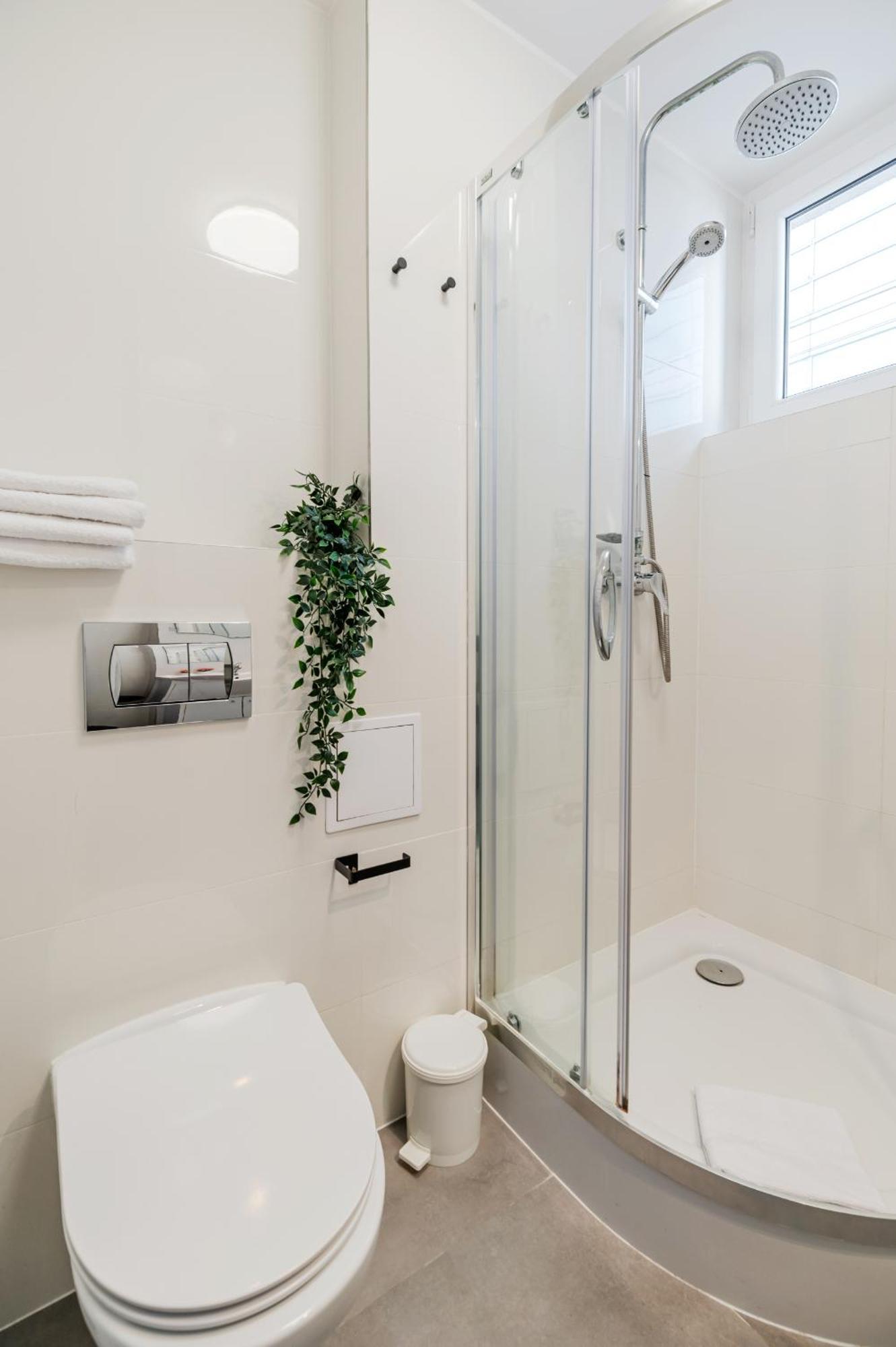 Apartments Centre By Arrenda Warsaw Ngoại thất bức ảnh