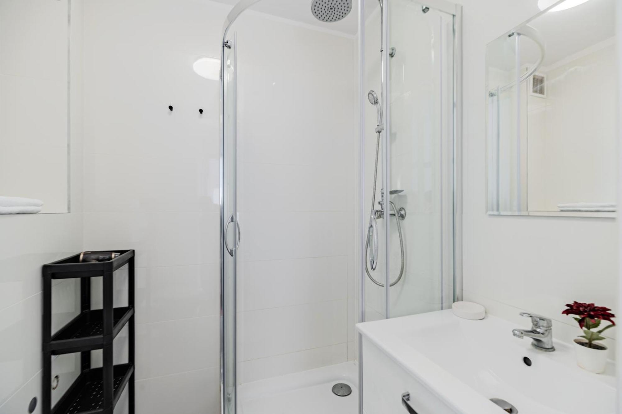 Apartments Centre By Arrenda Warsaw Ngoại thất bức ảnh